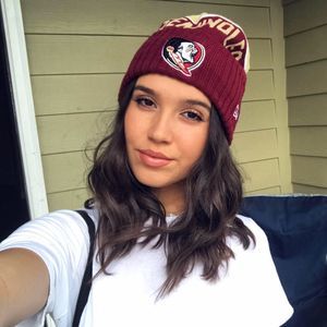 Meet your Posher, Melissa